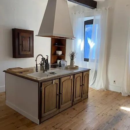 Maison De Charme Dans Village Provencal